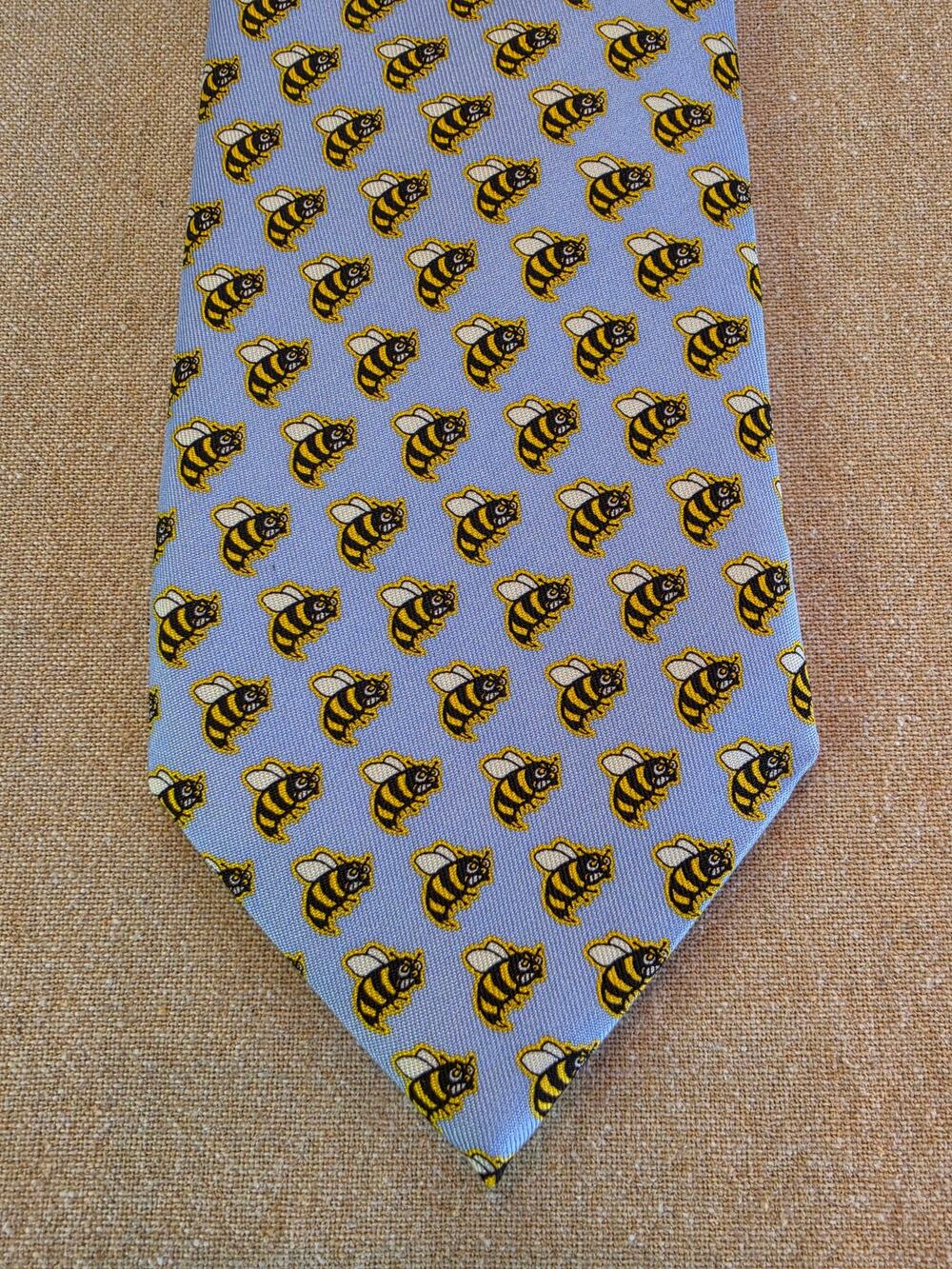 Vineyard Vines Bumblebee Tie 100% Silk Baby Blue & Yellow